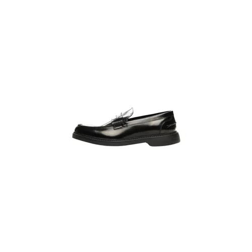 Shoes > Flats > Loafers - - Poche Paris - Modalova