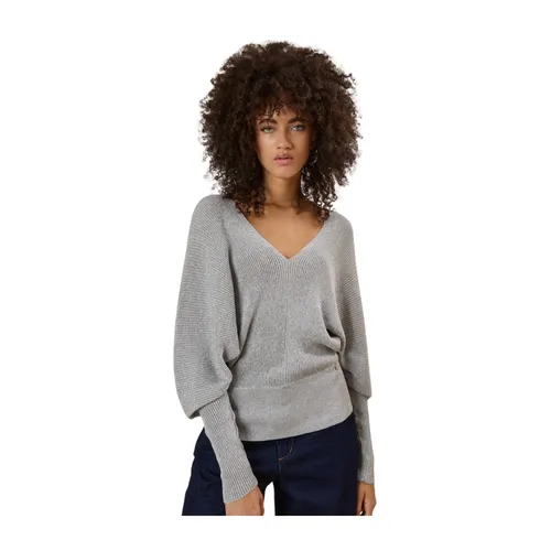 Knitwear > V-neck Knitwear - - Souvenir - Modalova