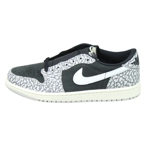 Jordan - Shoes > Sneakers - Black - Jordan - Modalova