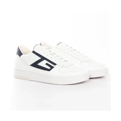Guess - Shoes > Sneakers - White - Guess - Modalova