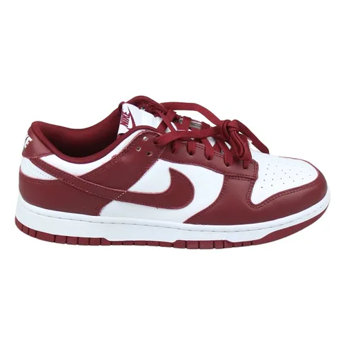 Nike - Shoes > Sneakers - Red - Nike - Modalova