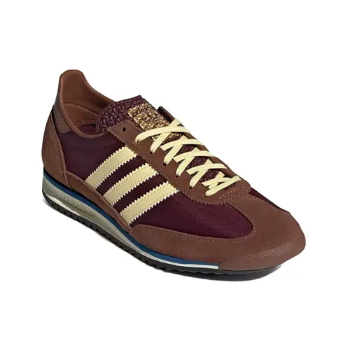Adidas - Shoes > Sneakers - Brown - Adidas - Modalova
