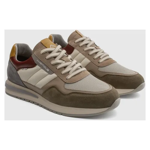 Shoes > Sneakers - - Ambitious - Modalova