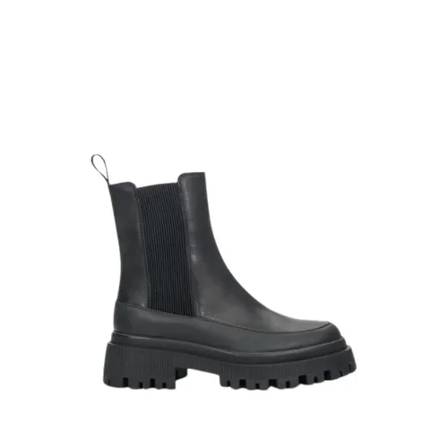 Shoes > Boots > Chelsea Boots - - Estro - Modalova
