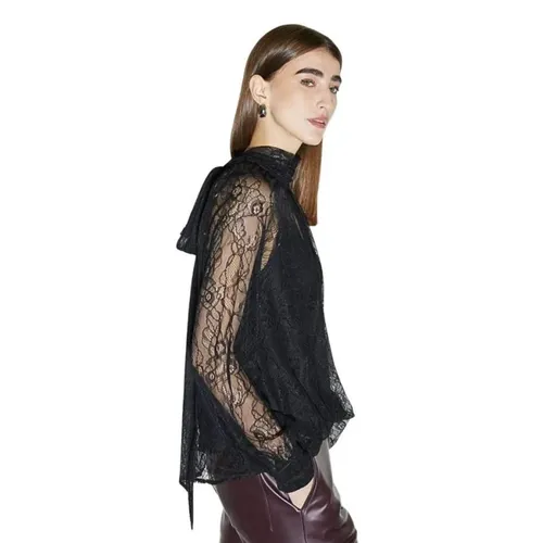 Blouses & Shirts > Blouses - - Kaos - Modalova