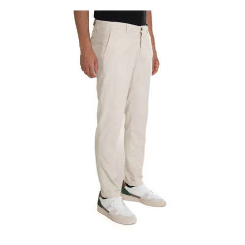 Trousers > Chinos - - CC Collection Corneliani - Modalova