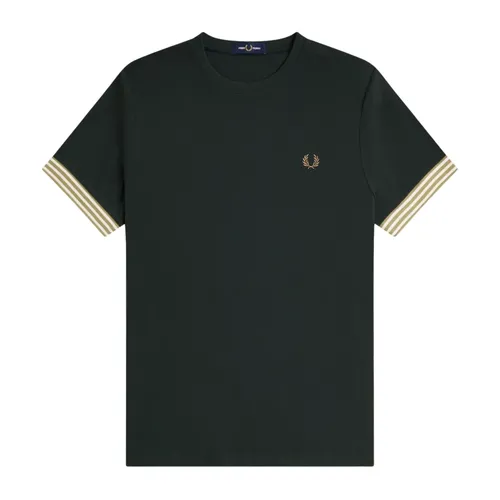 Tops > T-Shirts - - Fred Perry - Modalova