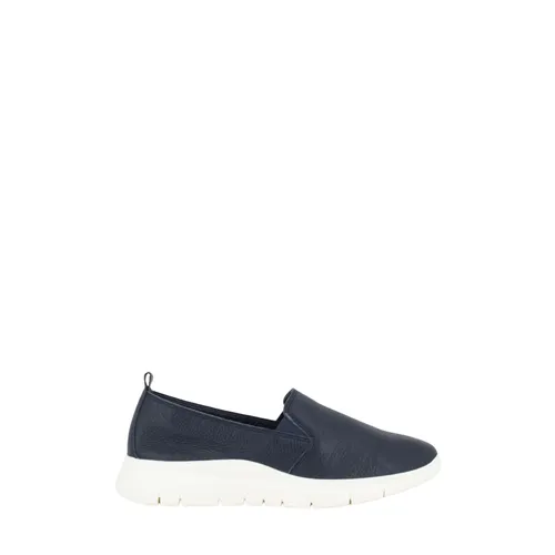 Shoes > Flats > Loafers - - Frau - Modalova