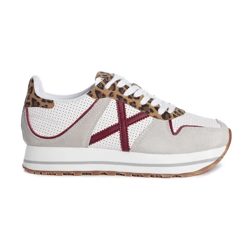 Munich - Shoes > Sneakers - Beige - Munich - Modalova