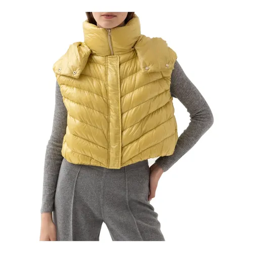 Herno - Jackets > Vests - Yellow - Herno - Modalova
