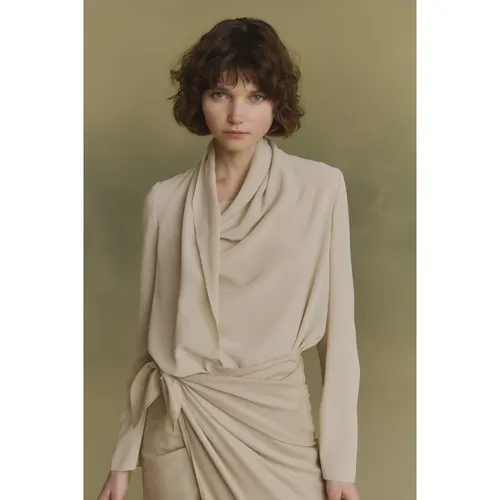 Blouses & Shirts > Blouses - - Cortana - Modalova
