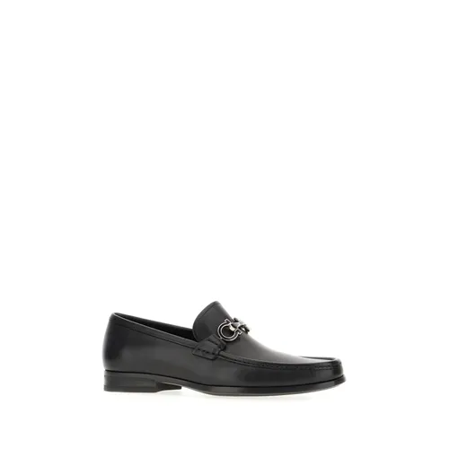 Shoes > Flats > Loafers - - Ferragamo - Modalova