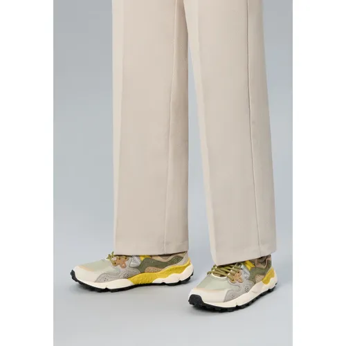 Shoes > Sneakers - - Flower Mountain - Modalova