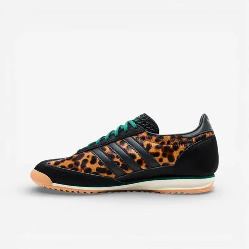 Shoes > Sneakers - - Adidas - Modalova