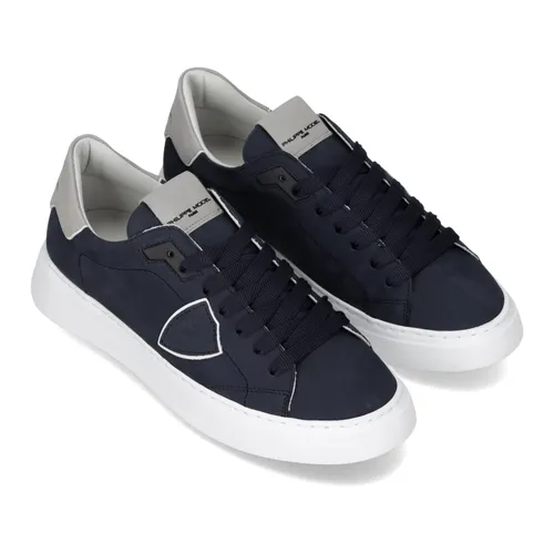 Shoes > Sneakers - - Philippe Model - Modalova