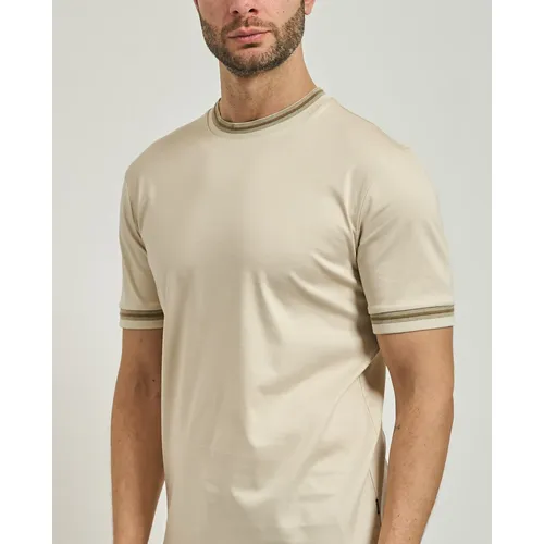 Hugo - Tops > T-Shirts - White - Hugo - Modalova