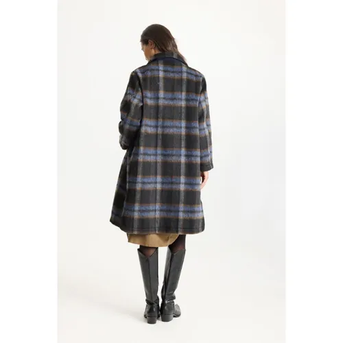 Coats > Single-Breasted Coats - - IN Front - Modalova