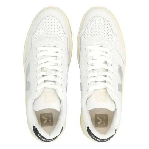 Veja - Shoes > Sneakers - White - Veja - Modalova
