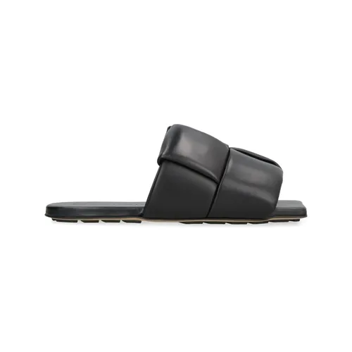 Shoes > Flip Flops & Sliders > Sliders - - Bottega Veneta - Modalova