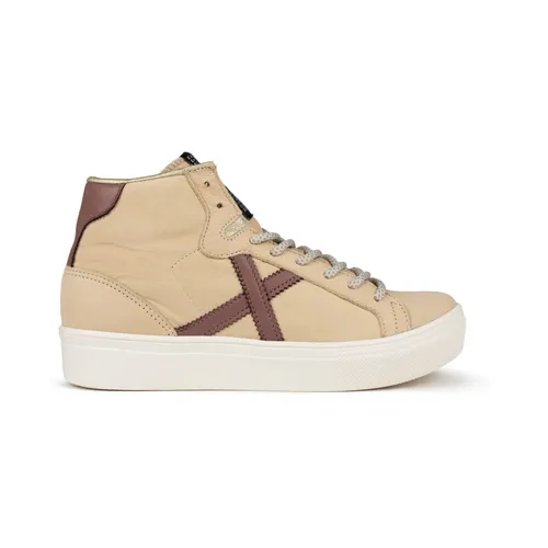 Munich - Shoes > Sneakers - Beige - Munich - Modalova