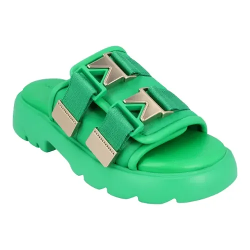 Shoes > Flip Flops & Sliders > Sliders - - Bottega Veneta - Modalova