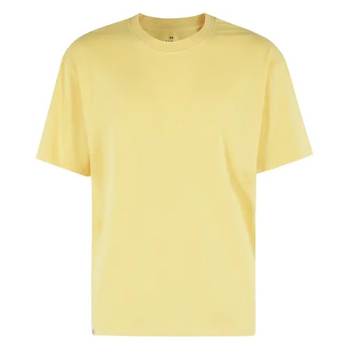 Edwin - Tops > T-Shirts - Yellow - Edwin - Modalova