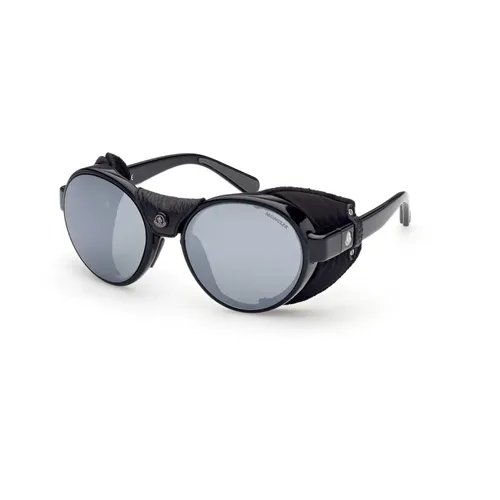 Accessories > Sunglasses - - Moncler - Modalova