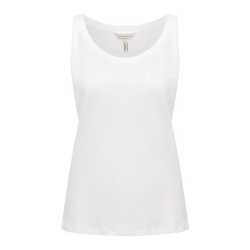 Tops > Sleeveless Tops - - Part Two - Modalova