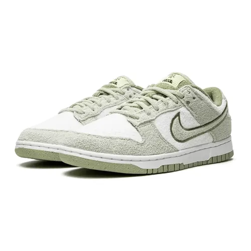 Nike - Shoes > Sneakers - Green - Nike - Modalova