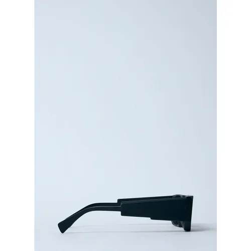 Accessories > Sunglasses - - Kuboraum - Modalova