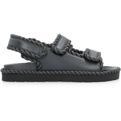 Shoes > Sandals > Flat Sandals - - Bottega Veneta - Modalova