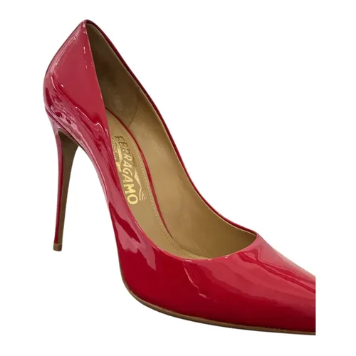 Shoes > Heels > Pumps - - Ferragamo - Modalova