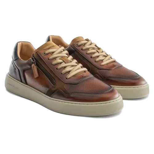 Shoes > Sneakers - - Ambitious - Modalova