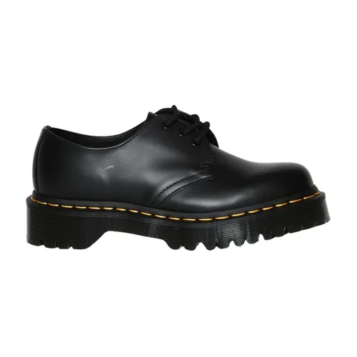 Shoes > Flats > Laced Shoes - - Dr. Martens - Modalova