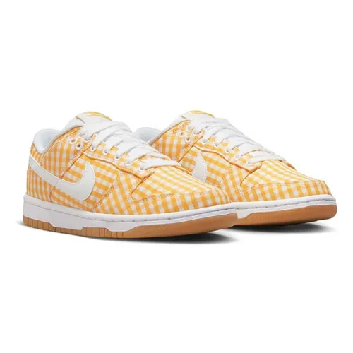 Nike - Shoes > Sneakers - Yellow - Nike - Modalova