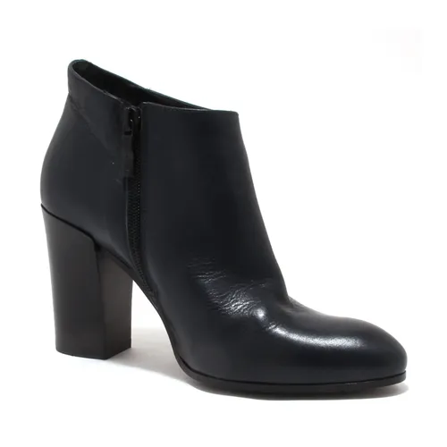 Shoes > Boots > Heeled Boots - - Janet & Janet - Modalova