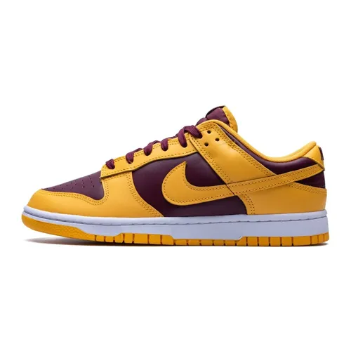 Nike - Shoes > Sneakers - Yellow - Nike - Modalova