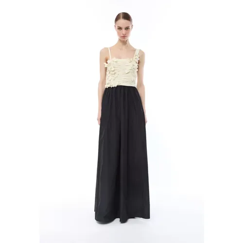 Dresses > Day Dresses > Maxi Dresses - - Nenette - Modalova