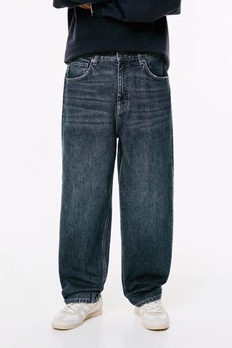 A3M.jpg?ts=1753777656111" - Apparel & Accessories > Clothing > Pants - Modalova