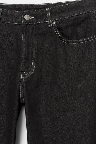 F7/03661509800-V/master.m3u8?ts=1764318902950" - 0.91 - Modalova