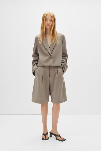 Bermuda Habillée À Pinces - Pull&Bear - Modalova