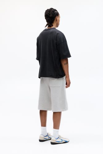 Tic.pullandbear.net/assets/public/5fc7/b0f7/225b4080bdd5/e81d88b7268e/07696509251-M/07696509251-M.jpg?ts=1747821751779" - Apparel & Accessories > Clothing > Activewear > Bicycle Activewear - Modalova