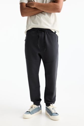 A5e7a6b/07678503807-A3M/07678503807-A3M.jpg?ts=1718024580211" - Apparel & Accessories > Clothing > Activewear - Modalova