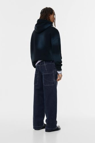 Tatic.pullandbear.net/assets/public/7362/c24d/eade4c8a80cf/90be62c5d164/07674527400-M/07674527400-M.jpg?ts=1762178355412" - Apparel & Accessories > Clothing - Modalova