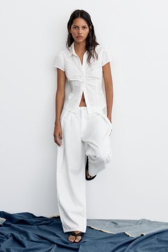 Chemise Manches Courtes Ajustée - Pull&Bear - Modalova