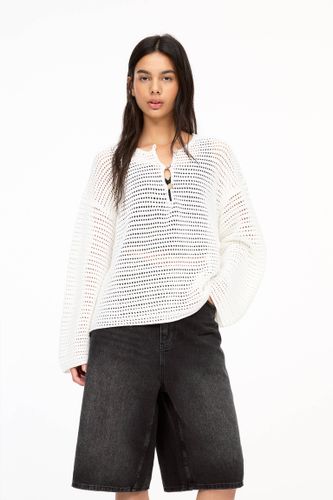 Pull Ajouré À Boutons - Pull&Bear - Modalova