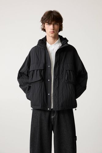 Coupe-Vent Froissé À Capuche - Pull&Bear - Modalova