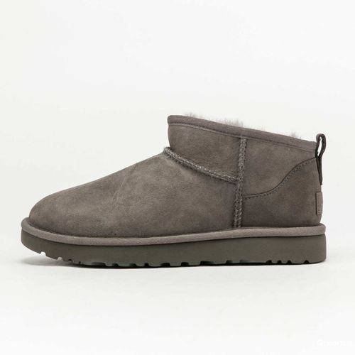 Baskets W Classic Ultra Mini EUR 41 - UGG - Modalova