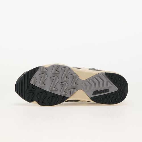 Baskets Contender Premium / / EUR 39 - Mizuno - Modalova