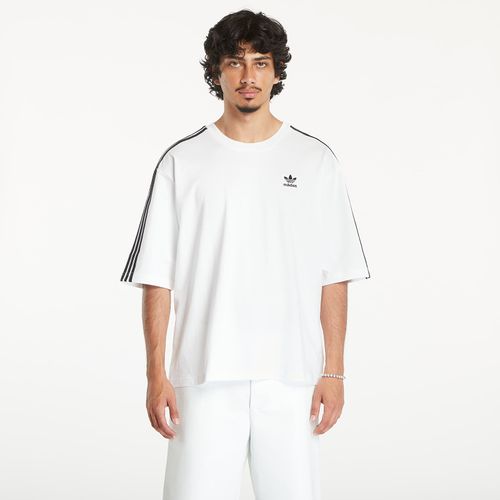 T-shirt adidas Oversized Short Sleeve Tee L - adidas Originals - Modalova